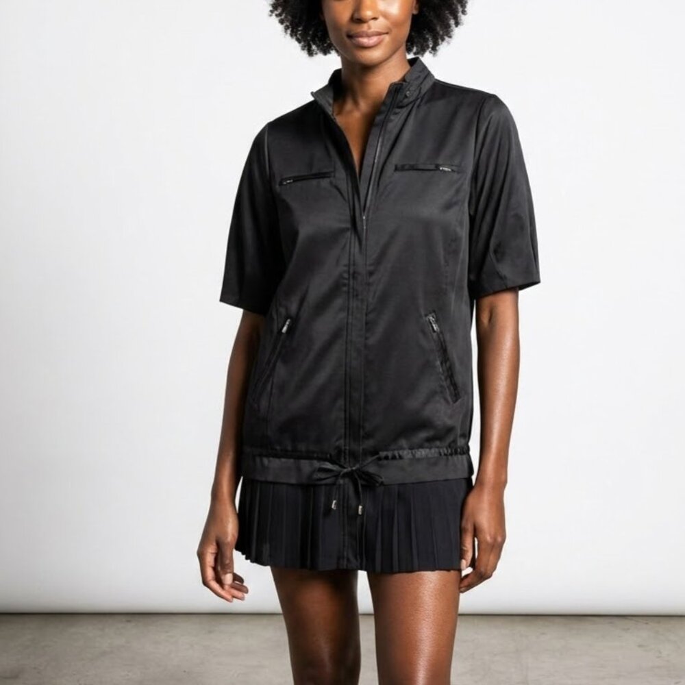 Beautiful Jacket with pleats and hidden hood. Great pockets! Size S